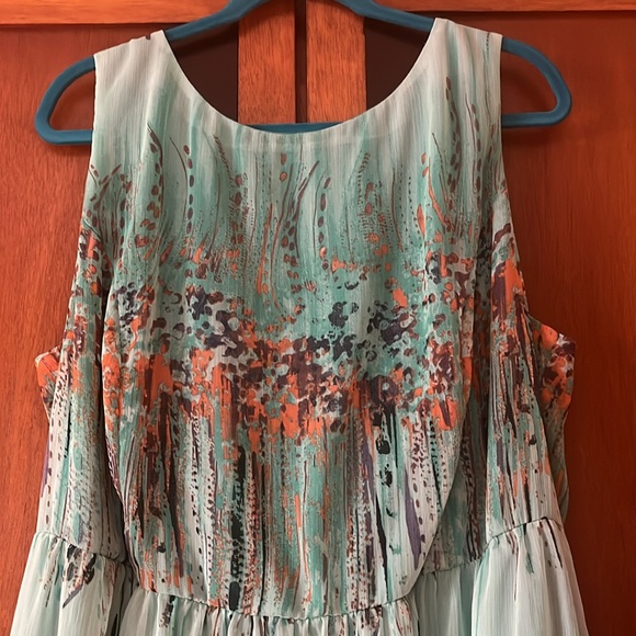 🔥🔥🔥Dress Barn Floral Chiffon Fully Lined Dress w/Dramatic Back-Zip-Elastic Waist - Picture 5 of 12